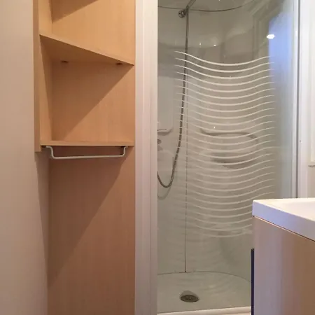 Mobilhome Ferme Equestre La Mouillere Holiday home *