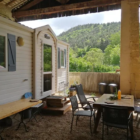 Mobilhome Ferme Equestre La Mouillere Holiday home Chalabre